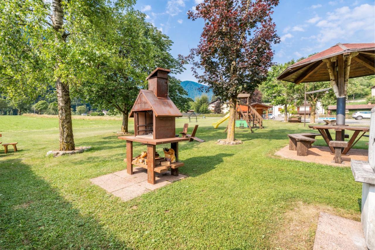 Residence Alessio Bezzecca Kültér fotó