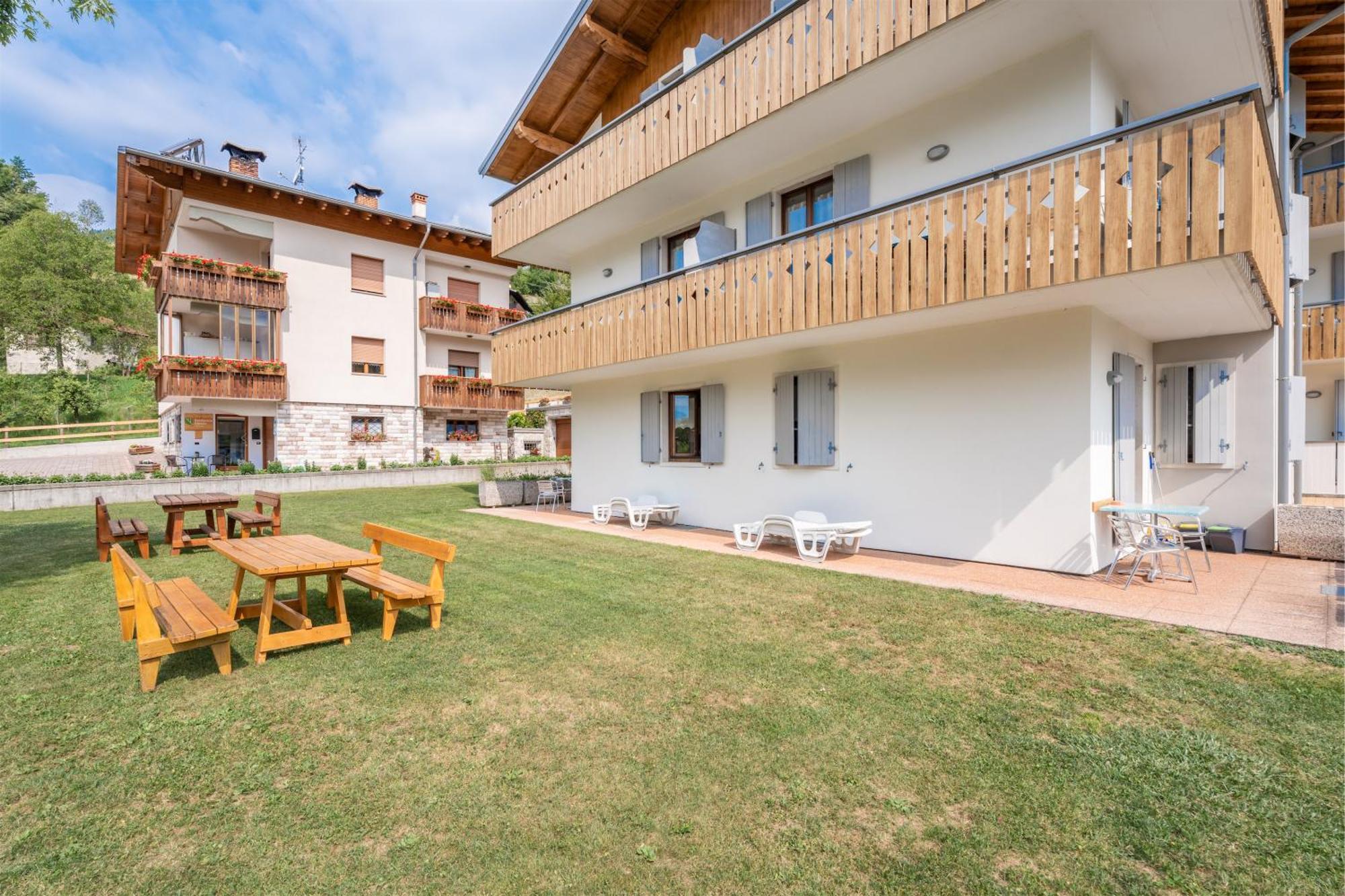 Residence Alessio Bezzecca Kültér fotó