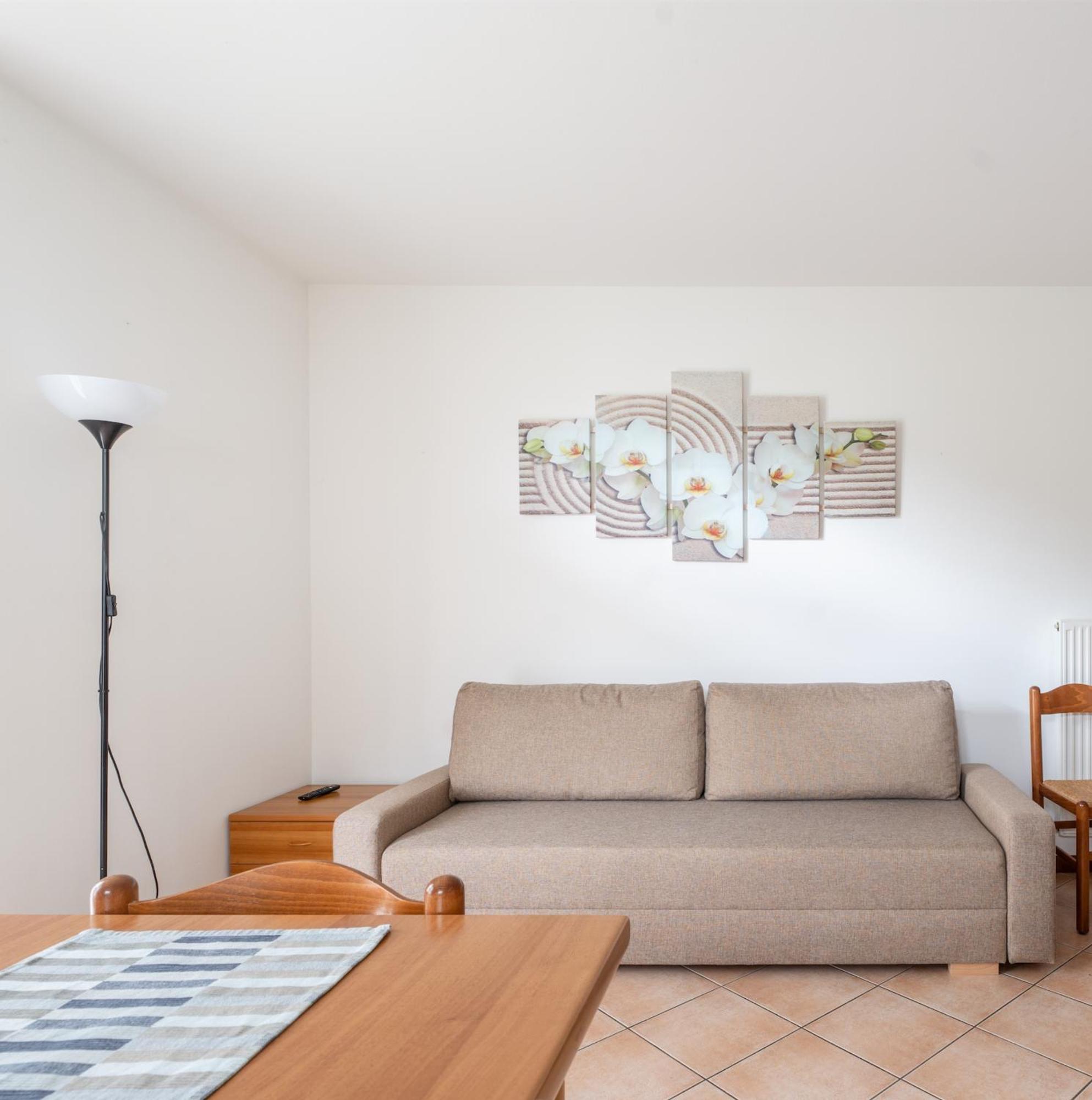 Residence Alessio Bezzecca Kültér fotó